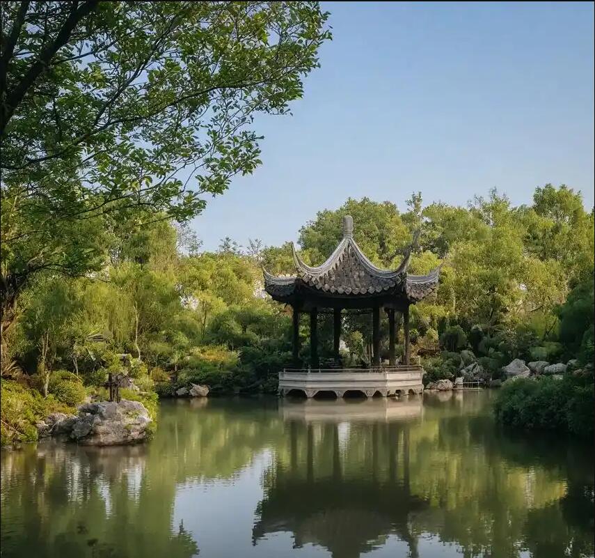 黎川县雨珍司机有限公司